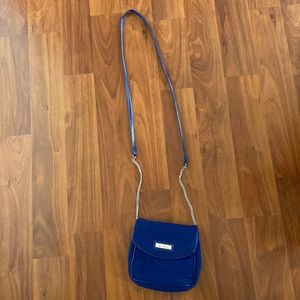 Vera Bradley deep blue cross body purse EXCELLENT CONDITION